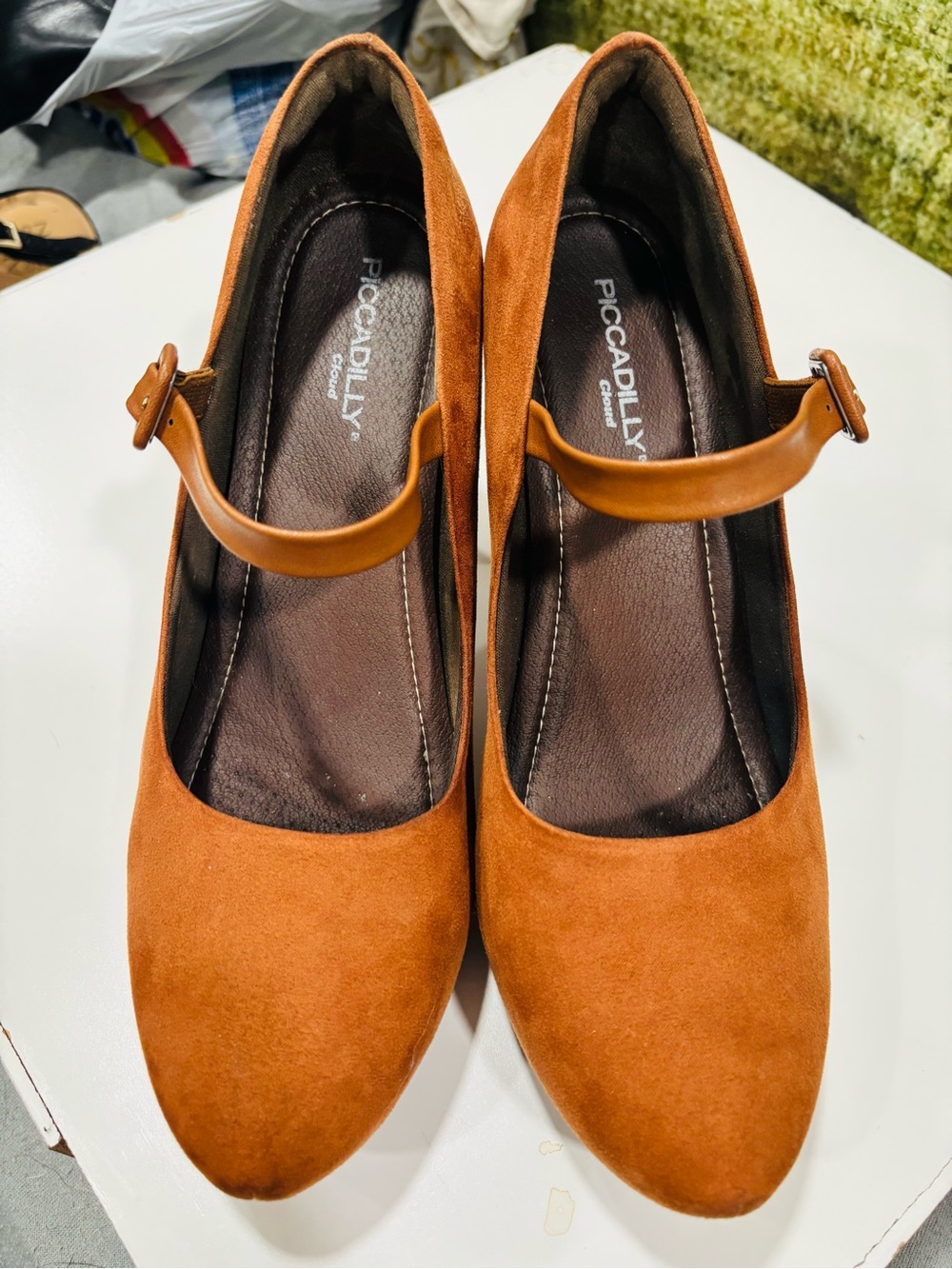 Mary Jane Suede Heels in Warm Tan